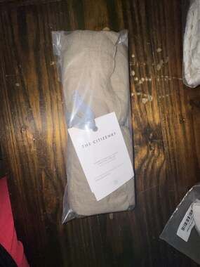 The Citizenry Stonewashed Linen Pillowcases Standard Set of 2 Olive